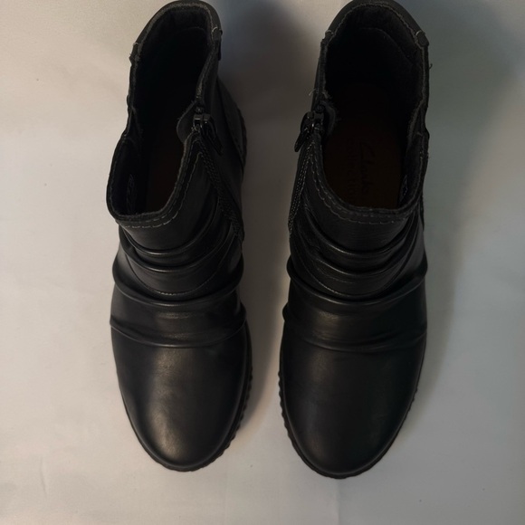 Clarks Women Caroline Orchid Ankle Boots Black Casual Leather Outdoor Husk-Fleck - Picture 9 of 15